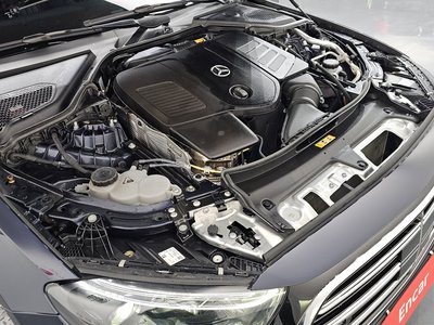 MERCEDES-BENZ E-CLASS - 7