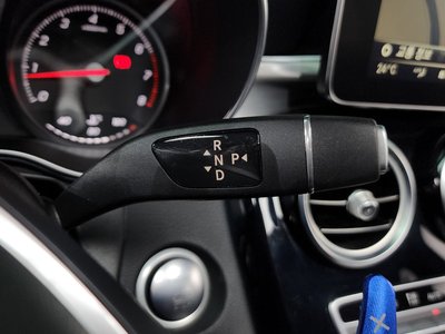 MERCEDES-BENZ GLC - 9