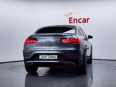 MERCEDES-BENZ GLC - 3