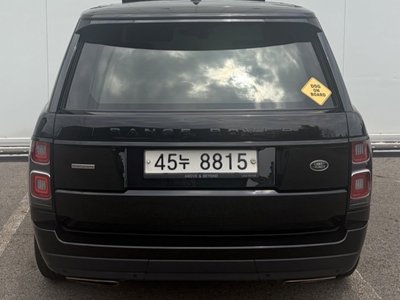 2018 LAND Rover RANGE ROVER photo 2
