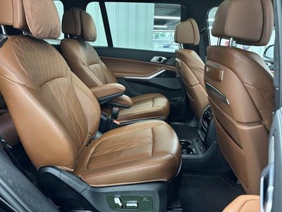 BMW X7 - 8