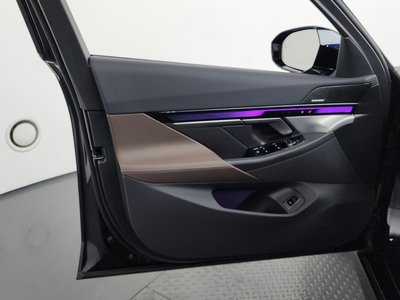 2025 BMW 5 SERIES — миниатюра 14