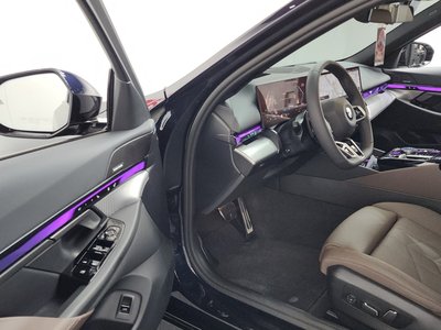 2025 BMW 5 SERIES — миниатюра 13