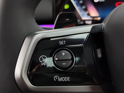 2025 BMW 5 SERIES — миниатюра 24