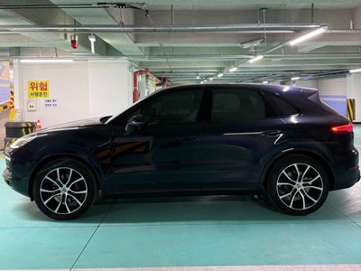 PORSCHE CAYENNE - 6