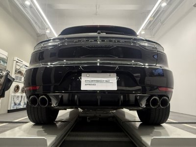 PORSCHE MACAN - 9