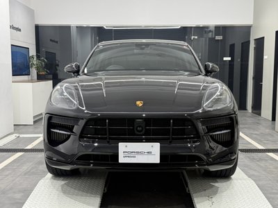PORSCHE MACAN - 5