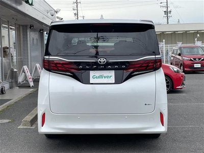 2024 Toyota ALPHARD photo 9