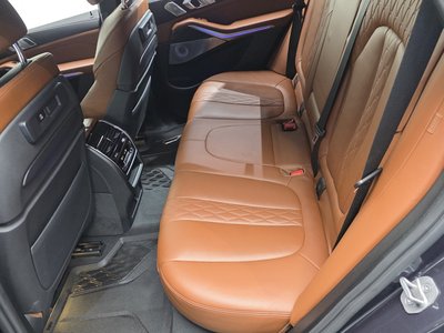 2022 BMW X5 — миниатюра 28