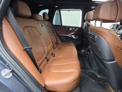 2022 BMW X5 — миниатюра 30