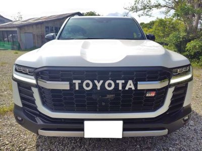 TOYOTA LAND CRUISER - 3