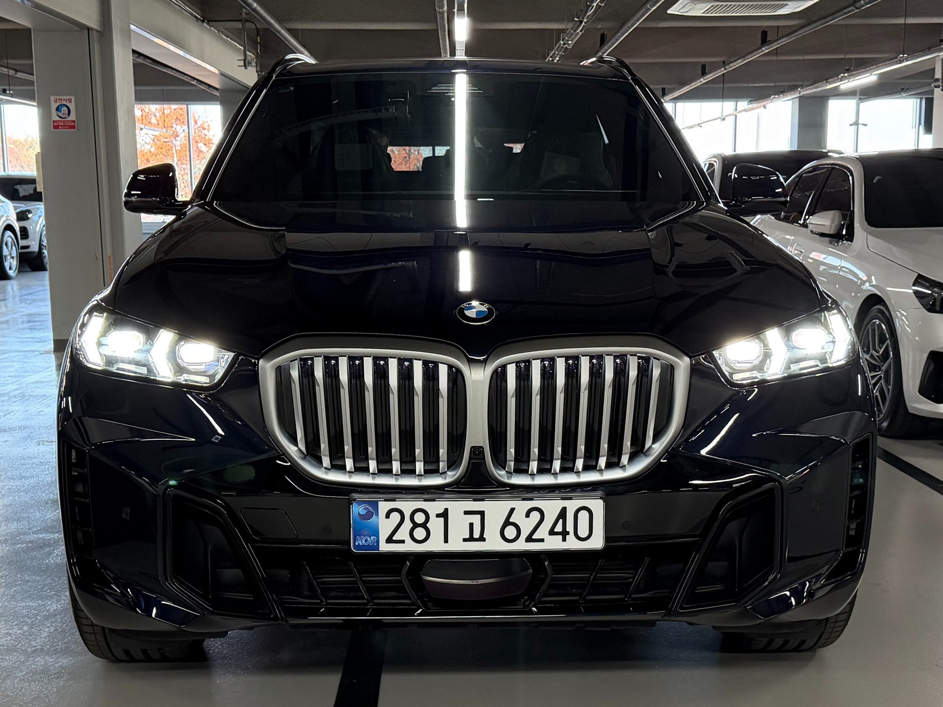 BMW X5 - View 1