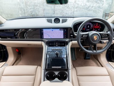 PORSCHE PANAMERA - 2