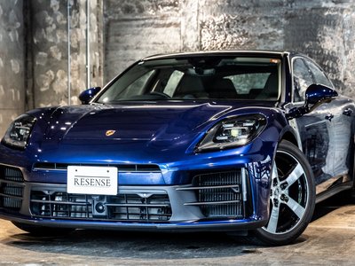 PORSCHE PANAMERA - 1