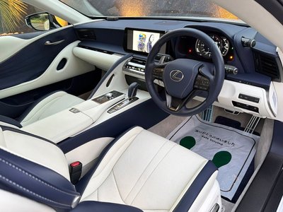 صورة 5 لـ 2023 Lexus LC