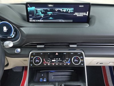 صورة مصغرة 14 لـ 2023 Genesis GV80