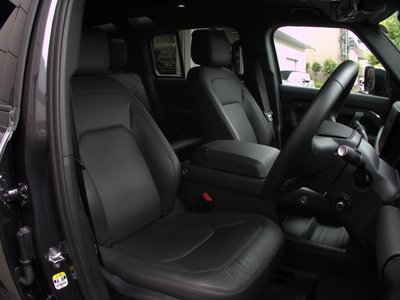 2024 LAND Rover DEFENDER thumbnail 13