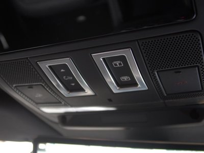 2024 LAND Rover DEFENDER thumbnail 45