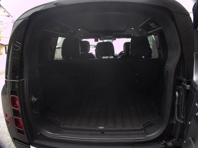 2024 LAND Rover DEFENDER thumbnail 52