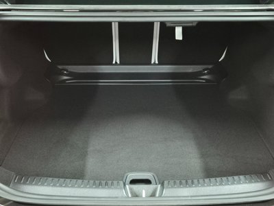 صورة مصغرة 11 لـ 2025 Mercedes-BENZ E-CLASS