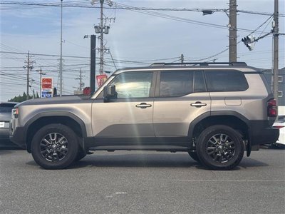 TOYOTA LAND CRUISER 250 - 10