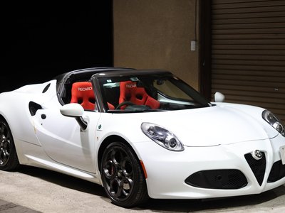 ALFA ROMEO 4C SPIDER - 1