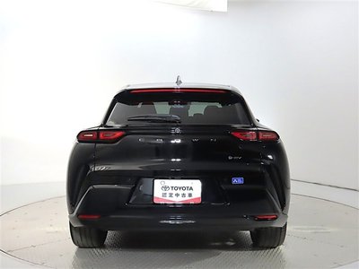 2025 Toyota CROWN SPORT photo 2