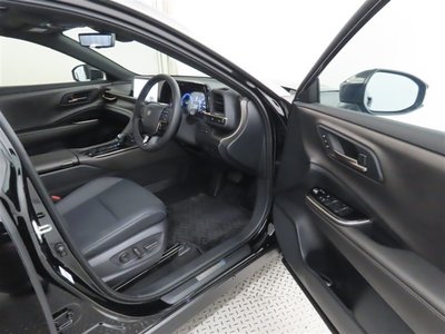 2025 Toyota CROWN SPORT photo 10