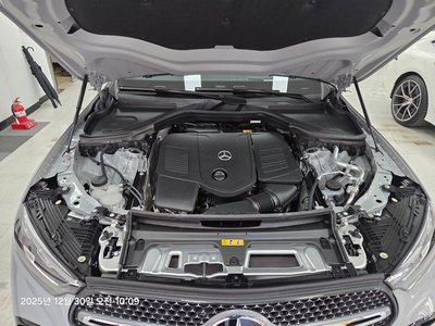 MERCEDES-BENZ GLC - 7