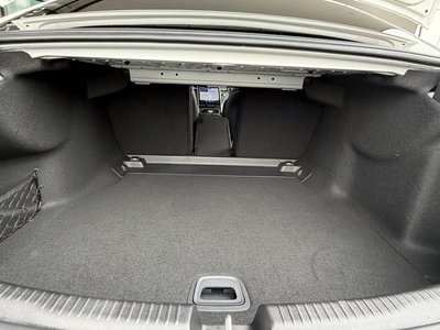 صورة مصغرة 31 لـ 2025 Mercedes-BENZ C-CLASS