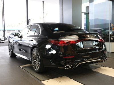 MERCEDES-BENZ E-CLASS AMG - 6