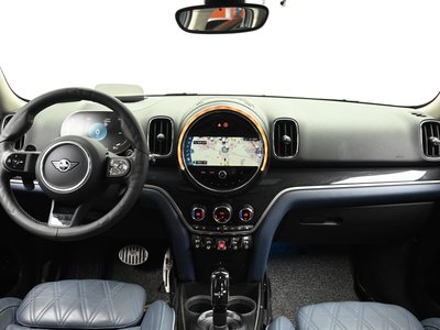 MINI COUNTRYMAN - 4