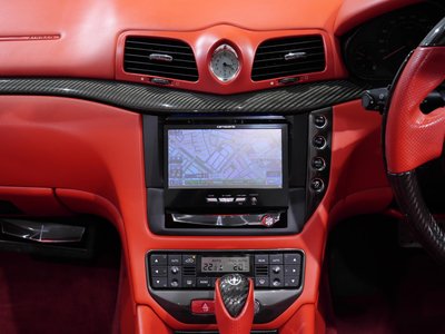 2014 Maserati GRANCABRIO thumbnail 61