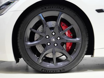 2014 Maserati GRANCABRIO thumbnail 20