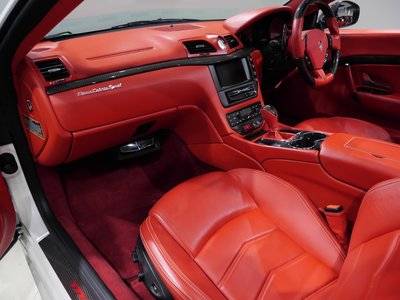 2014 Maserati GRANCABRIO thumbnail 53
