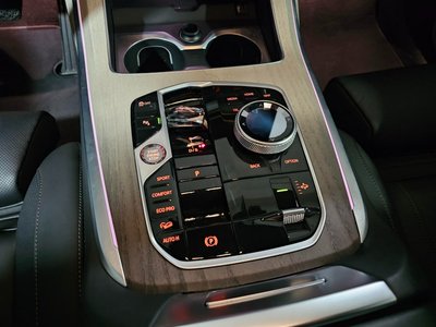BMW X7 - 9