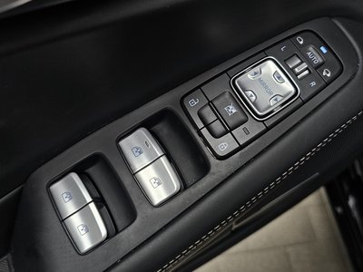 2021 Genesis G90 — миниатюра 39