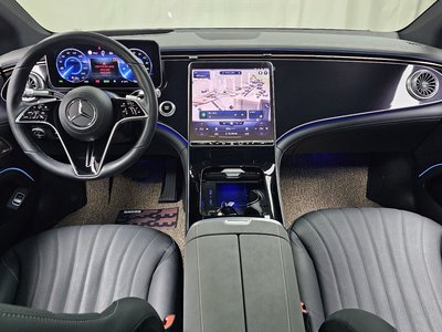 MERCEDES-BENZ EQS - 5