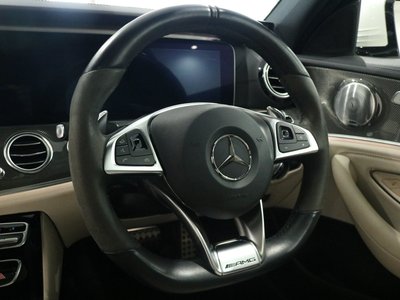 MERCEDES-BENZ E-CLASS AMG - 4