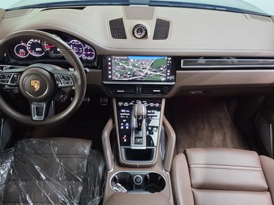 PORSCHE CAYENNE - 5