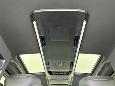 2023 TOYOTA ALPHARD photo 2