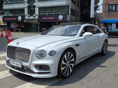 BENTLEY FLYING SPUR 3RD GENERATION