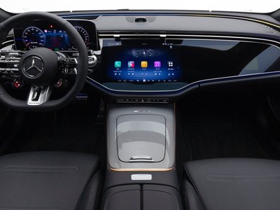 MERCEDES-BENZ E-CLASS - 4