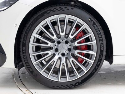 MERCEDES-BENZ E-CLASS - 6