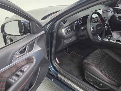 2021 Genesis THE NEW G70 — миниатюра 19