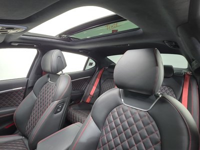2021 Genesis THE NEW G70 — миниатюра 18