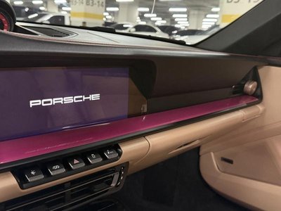 2024 Porsche 911 thumbnail 12