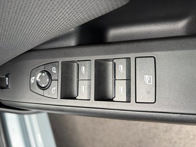 صورة مصغرة 40 لـ 2025 BMW X3