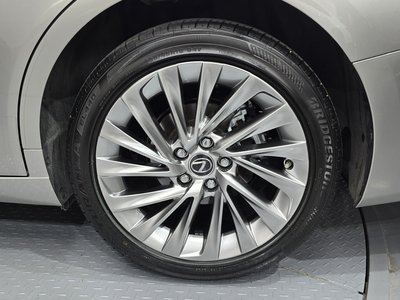 2025 LEXUS ES 照片 8