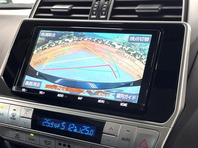 TOYOTA LAND CRUISER PRADO - 7